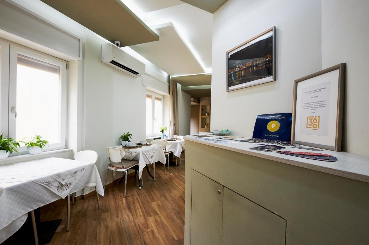 살레르노 360 Hospitality B&B 외부 사진